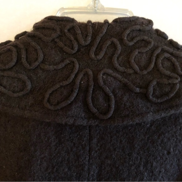 Cynthia Rowley 100% wool jacket size medium. Embroidered collar and lapel. - Picture 4 of 7